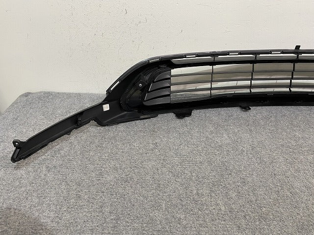 プリウス 60系/ZVW60/ZVW65/MXWH60/MXWH65/MXWH61 純正 フロント バンパー ロア グリル 53113-47100 ガンメタ メタリック トヨタ(144330)
