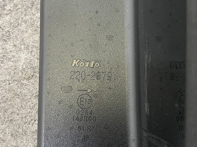 セレナ ハイウェイスター/X/XV/C28/NC28/GC28 e-POWER/オーテック/FC28/FNC28/GFC28 純正 右 テールランプ LED 220-2379Y(144337)