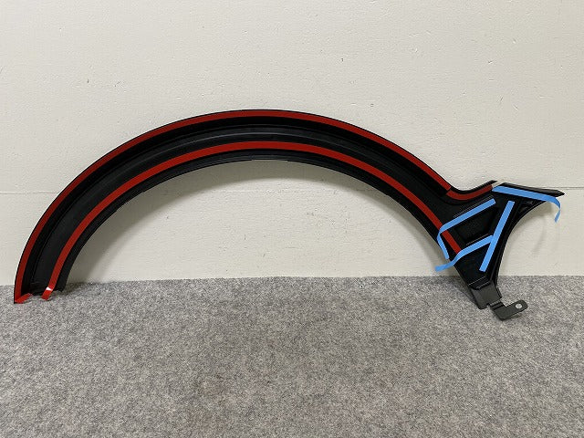 新品!ゴルフオールトラック AUCJSF 純正 左リアクォーター フェンダーアーチモール/オーバーフェンダー 5G9.853.817 5G9853817(144355)