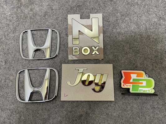 新車取り外し!N-BOX/NBOX Nボックス JOY/ジョイ JF5/JF6 純正  エンブレム/オーナメント 75701-SZT-G010-M1 メッキ ホンダ(144372)