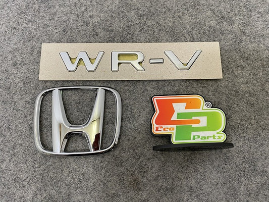 新車取り外し!WR-V/WRV DG5 純正  エンブレム/オーナメント 75701-T5A-0000 メッキ ホンダ(144386)