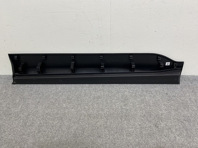 新車取り外し!カローラ クロス G/GX/S/ZSG10/MXGA10 ハイブリッド/ZVG11/ZVG15/ZVG13/ZVG16 純正 左 フロント ドア サイドパネル(144409)