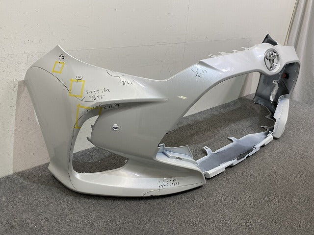 ヤリス KSP210/MXPA10/MXPA15 ハイブリッド/MXPH10/MXPH15 MXPH14/MXPH17 純正 フロント バンパー 52119-K0010 ホワイトパール (144416)