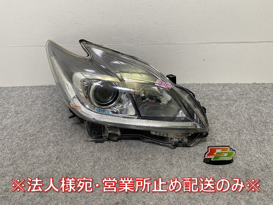 プリウス ZVW30 純正 後期 右 ヘッドライト/ランプ キセノン HID バラスト レベライザー AFS無 刻印モ KOITO 47-52 トヨタ(144423)