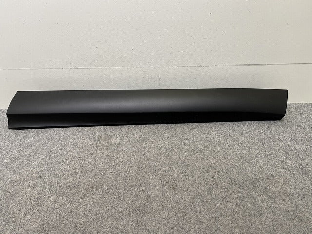 新車取り外し!クラウン クロスオーバー AZSH35 RS/TZSH35 純正 右 フロント ドア サイドパネル アンダーパネル 75073-30021(144441)