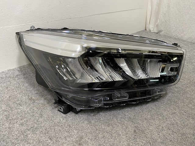 ライズ/ロッキー/レックス A200/A210/A201/A202/A/S/F 純正 右 ヘッドライト/ランプ LED レベライザー ICHIKOH 1990 81110-B1700(144459)