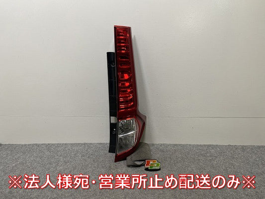 ルーミー/トール/ジャスティ M900A/M910A/M900S/M910S/M900F/M910F 純正 前期 右 テールランプ ハロゲン 220-69044 81551-B1160(144461)