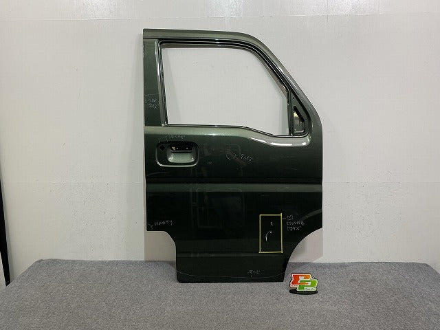 エブリィ バン/ワゴン スクラム バン/ワゴン タウンボックス DA17V/DR17V/DG17V/DS17V/NV100 右 フロント ドア クールカーキ (144482)