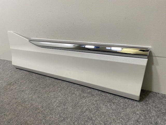 新品!ヴォクシー/ノア 90系/MZRA90W/MZRA95W/ZWR90W/ZWR95W 純正 左 フロント ドア サイドパネル/モデリスタ 76904-ZR900 070(144514)