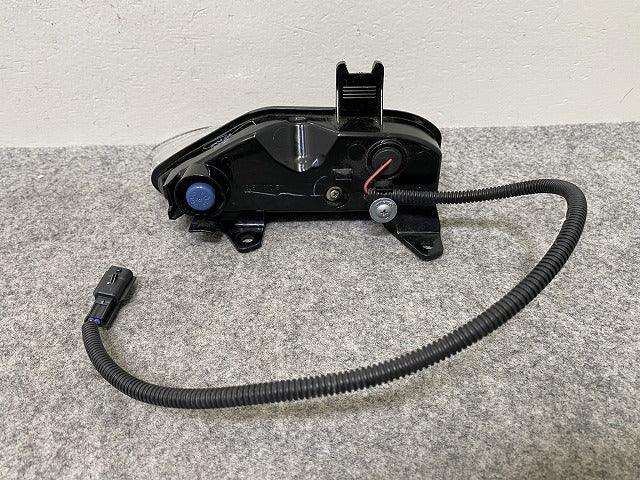 スカイライン/SKYLINE V37/YV37/HV37/HNV37/ZV37/400R 純正 右 ウィンカー LED STANLEY W1176 日産(144520)