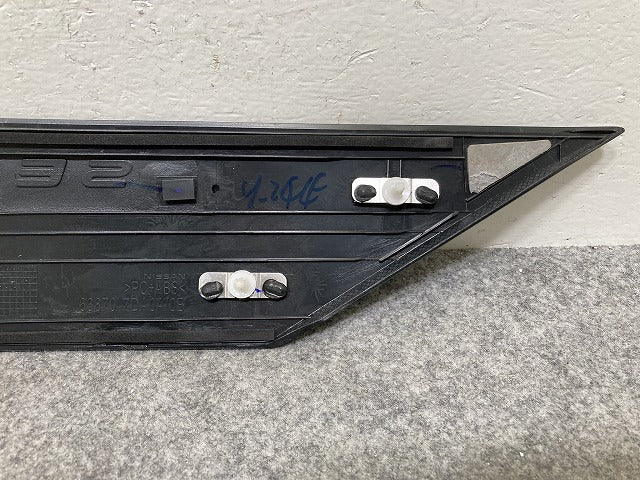セレナ ハイウェイスター/X/XV/C28/NC28/GC28 e-POWER/FC28/FNC28/GFC28 純正 右 フロント フェンダー フィニッシャー 63870 7DA0A(144525)