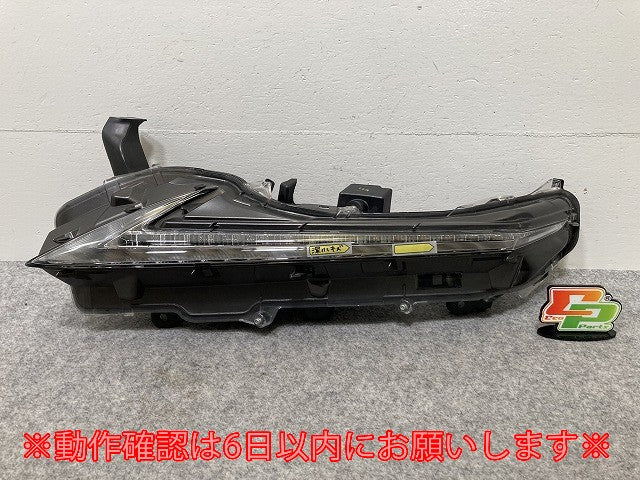 NX 200t/AGZ10/AGZ15 300h/AYZ10/AYZ15 純正 前期 左 ウィンカー LED KOITO 78-13 レクサス(144537)