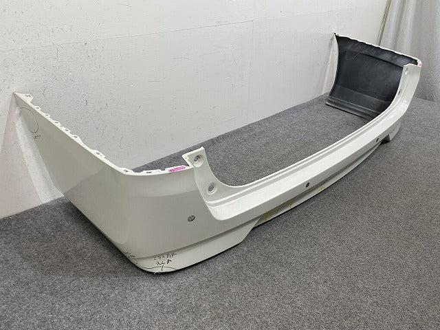 セレナ S/X/G/XV C27/GC27/GNC27 e-POWER/HC27 純正 前期 リア バンパー 85022 5TA0H ブリリアントホワイトパール QAB 日産(144579)