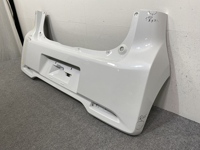 デイズ ハイウェイスター B21W 純正 リア バンパー 6410C559ZZ ホワイトパール(3コートパール) SLN 日産(144583)