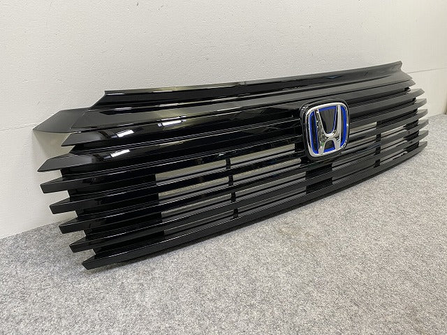 新車取り外し!ヴェゼル/VEZEL RV3/RV4/RV5/RV6 純正 後期 フロント グリル/ラジエーターグリル クリスタルブラックパール NH731P(144595)