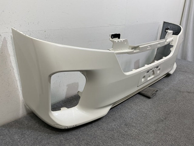 キャラバン NV350 標準 E26 純正 後期 フロントバンパー 62022 5YE0H ピュアホワイトパール QAC 日産(144609)