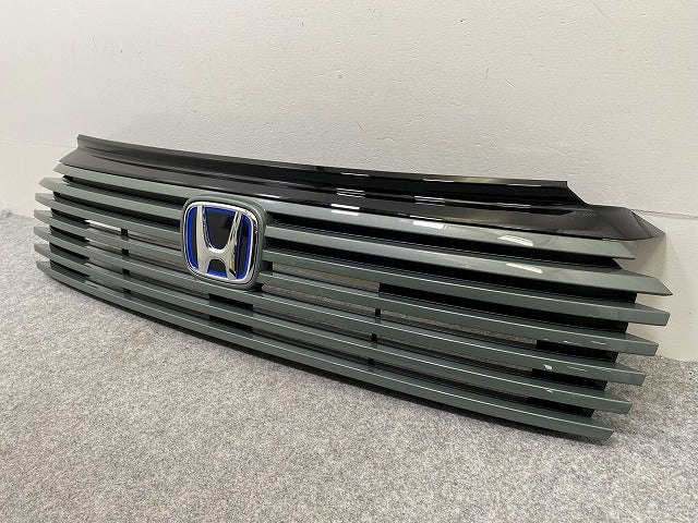 新車取り外し!ヴェゼル/VEZEL RV3/RV4/RV5/RV6 純正 後期 フロントグリル/ラジエーターグリル スレートグレーパール NH912P(144616)