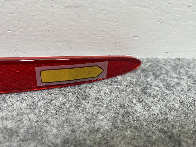 新品!Sクラス クーペ/W217/C217 純正 右 リア リフレクター A 099 820 88 00 A 0998208800 メルセデスベンツ(144620)