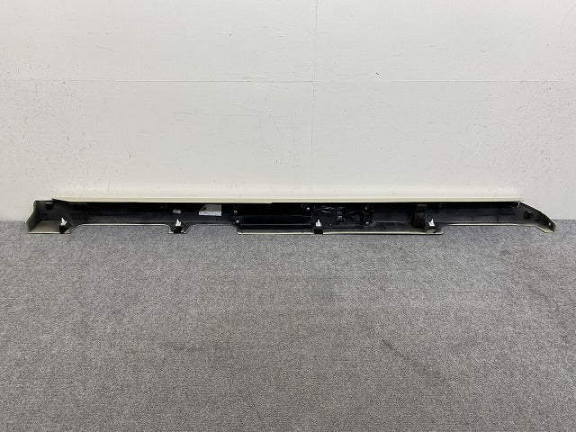 ルークス ハイウェイスター/eKクロススペース B44A/45/47/48 B34A/35/37/38 純正 左 サイドステップ/スカート 76851 7NC-0 バニラ(144637)
