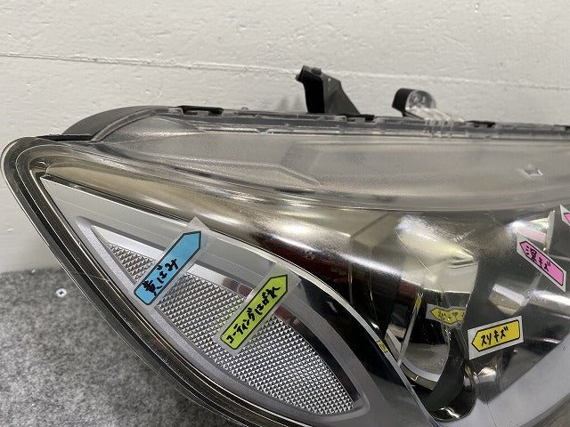 フィット ハイブリッド GP5/GP6 右 ヘッドライト/ランプ レベライザーLED 刻印3 STANLEY W0350 ホンダ(144642)