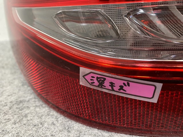 新品!Cクラス/ワゴン W205 純正 左 テールランプ/ライト/レンズ LED A2059065100 A 2059065100 メルセデスベンツ(144646)