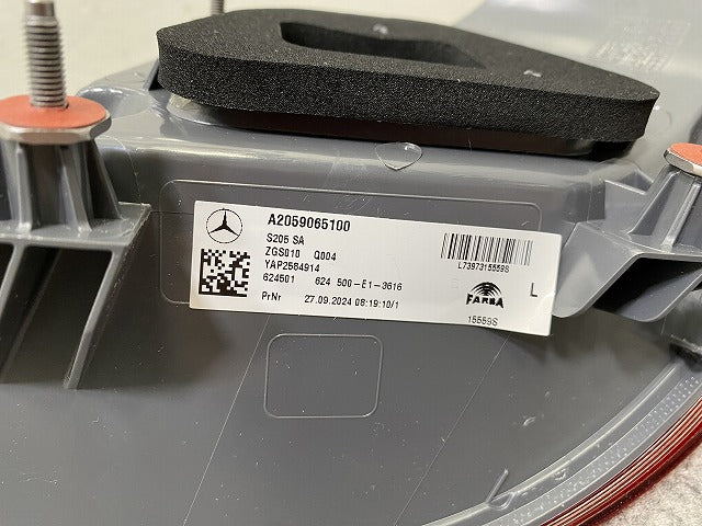 新品!Cクラス/ワゴン W205 純正 左 テールランプ/ライト/レンズ LED A2059065100 A 2059065100 メルセデスベンツ(144646)