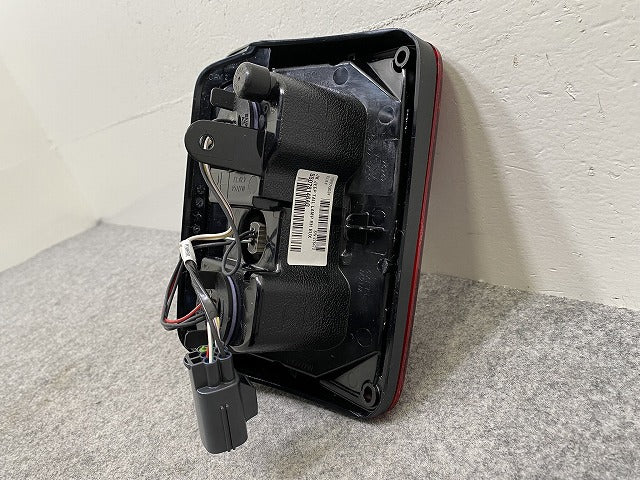 新品!ジープ ラングラー JK36S 純正 右 テールランプ/ライト/レンズ ハロゲン 55078146AG 55078146AG クライスラー(144651)
