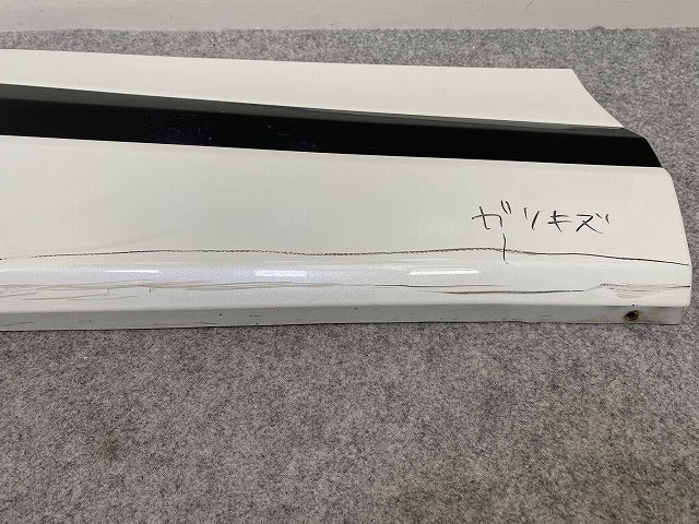 シエンタ G 170系/NSP170G/NCP175G ハイブリッド/NHP170G 純正 右リアドア サイドパネル MODELLISTA/モデリスタ 76915-780A-R3(144656)
