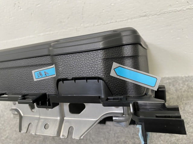 新車取り外し!N-BOX/NBOX Nボックス JF3/JF4 純正  オーディオパネル AVパネル センターパネル オーデオカバー ステー付 素地(144723)