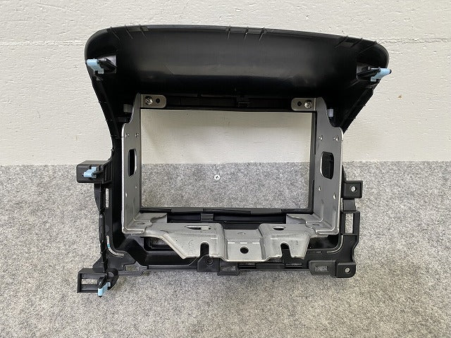新車取り外し!N-BOX/NBOX Nボックス JF3/JF4 純正  オーディオパネル AVパネル センターパネル オーデオカバー ステー付 素地(144723)