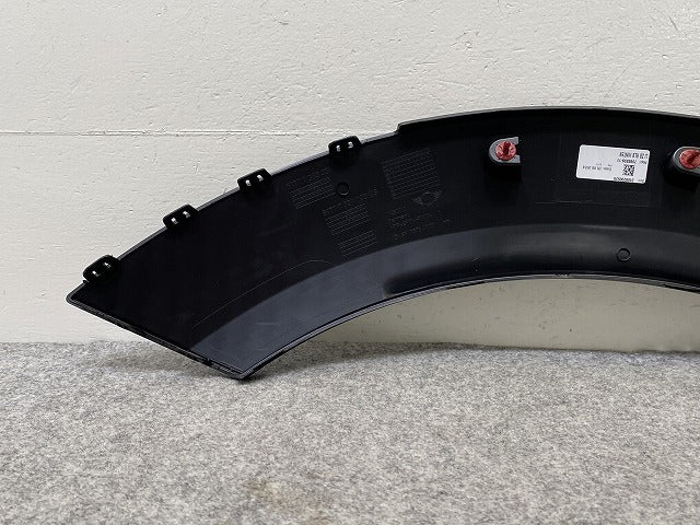 新品!ミニ クロスオーバー(F60) 純正 左 リア クォーター フェンダーアーチモール/オーバーフェンダー 5177 7 389 359 51777389359(144738)