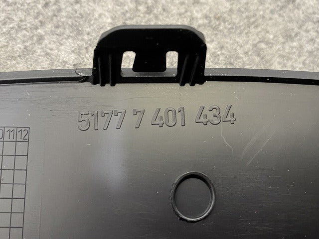 新品!ミニ クロスオーバー(F60) 純正 右 リア クォーター フェンダーアーチモール/オーバーフェンダー 5177 7 401 434 51777401434(144739)