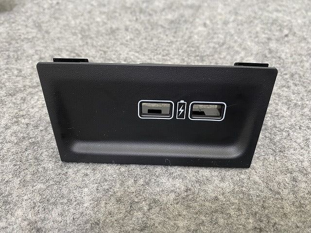 新車取り外し!N-BOX NBOX Nボックス JF3/JF4 純正  オーディオパネル 77250-TTA-00 素地 ホンダ(144751)
