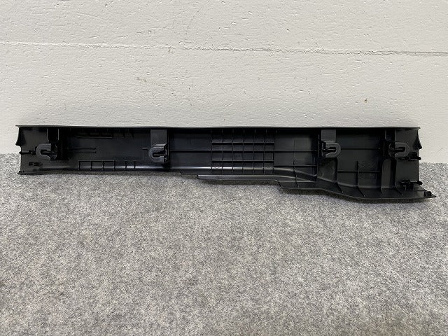 新車取り外し!N-BOX/NBOX Nボックス JF5/JF6 純正 左 リア スカッフプレート 84251-32R 素地 ホンダ(144755)