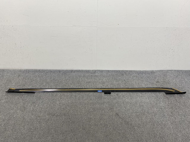 新品!カローラ スポーツ 210系/NRE210H/NRE214H/ZWE211H/ZWE213H/ZWE219H/ 純正 右 サイドステップ/サイドスカート/モデリスタ(144760)