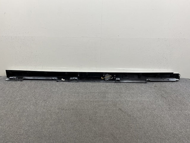 セレナ/ハイウェイスター C28/FC28/FNC28 e-POWER/オーテック/GFC28 純正 左 サイドステップ/サイドスカート 76851 7DF0A QBE(144761)