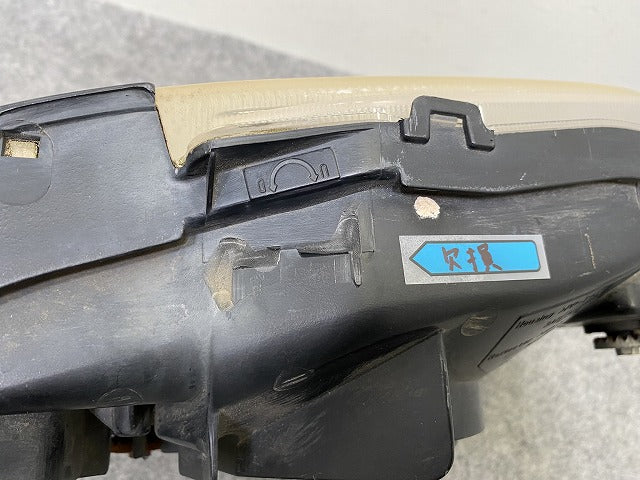 キャリイ トラック DA62T/DA52T 純正 左 ヘッドライト/ランプ ハロゲン KOITO 100-32624 スズキ(144766)