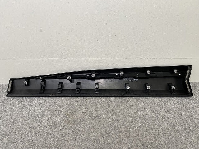 エクストレイル/X-TRAIL T32/NT32/HT32/HNT32 純正 右 フロント ドア サイドパネル 80870 6RA0B 素地/メッキ 日産(144771)