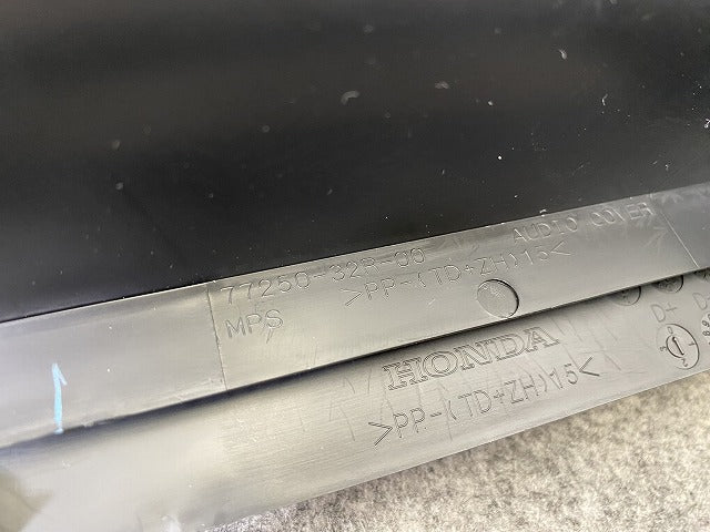 新車取り外し!N-BOX/NBOX Nボックス JF5/JF6 純正  オーディオパネル センターパネル インパネ 77250-32R-00 素地 ホンダ(144776)