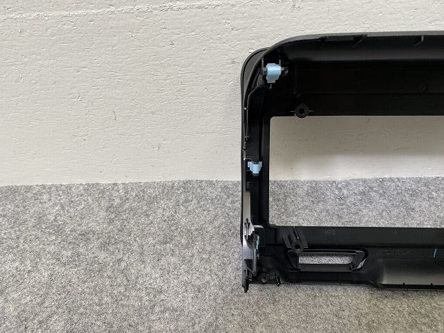 新車取り外し!N-BOX/NBOX Nボックス JF5/JF6 純正  オーディオパネル センターパネル インパネ 77250-32R-00 素地 ホンダ(144778)
