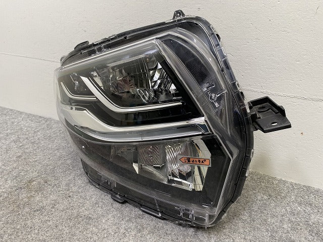 タント カスタム/シフォン カスタム LA650S/LA660S LA650F/LA660F 純正 前期 右 ヘッドライト/ LED レベライザー 刻印Z 100-69075(144803)