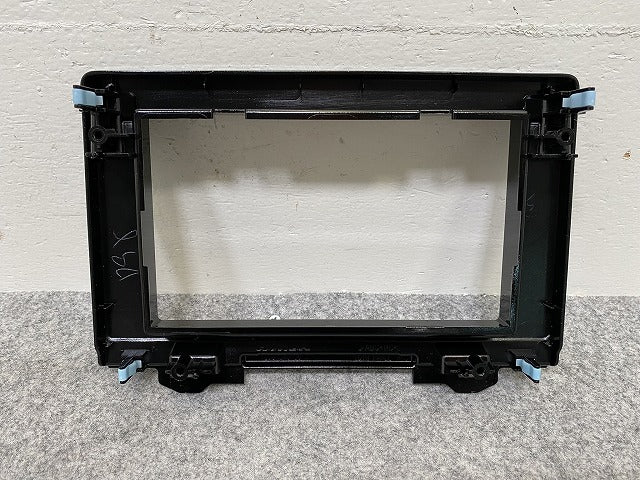 新車取り外し!ヴェゼル/VEZEL RV3/RV4/RV5/RV6 純正  オーディオパネル センターパネル インパネ 77250-3M0-J0 ブラック ホンダ(144806)