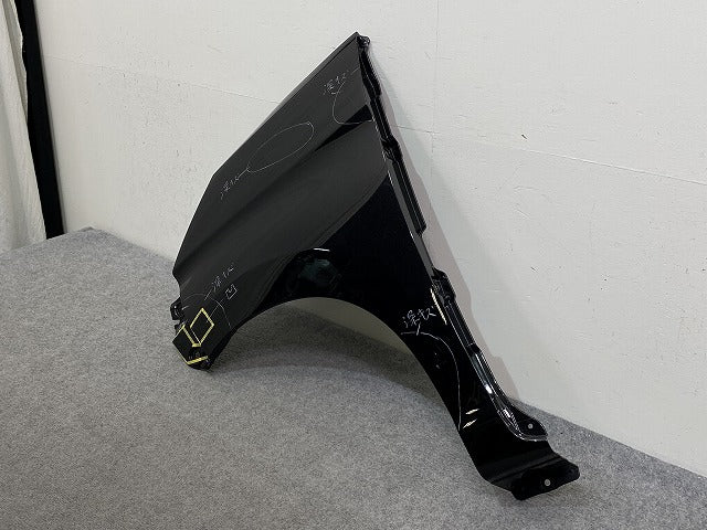 ルーミー 前期 ルーミー/トール/カスタム/ジャスティ M900A/910A/S/F 純正 左 フロント フェンダー 53812-B1280/90 ブラックマイカ(144836)