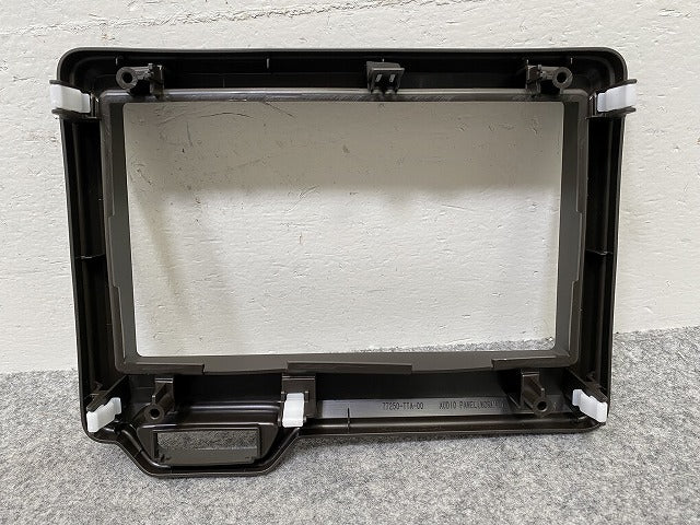 新車取り外し!N-BOX NBOX Nボックス JF3/JF4 純正  オーディオパネル センターパネル インパネ 77250-TTA-00 素地 ホンダ(144848)