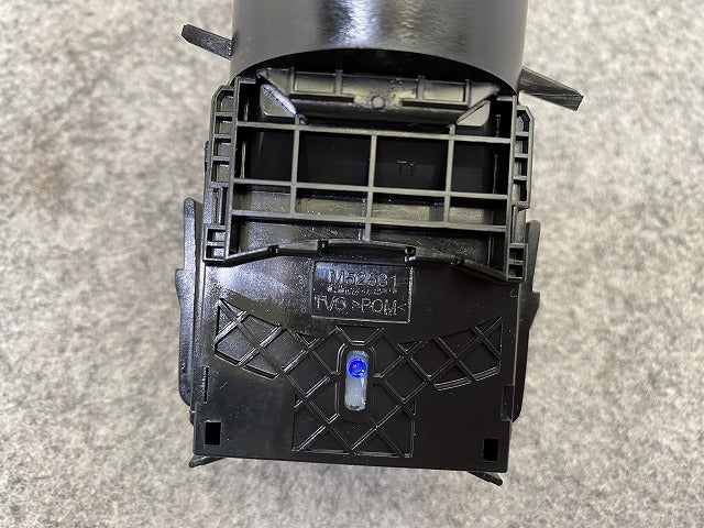 新車取り外し!N-BOX/NBOX Nボックス カスタム/JF5/JF6 純正  ライトスイッチ ウインカー スイッチ レバー ディマー M52531 素地(144857)