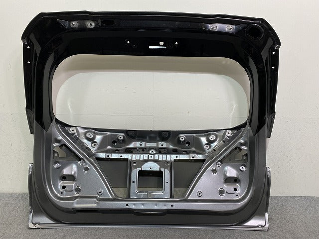 オーラ AURA/ノート NOTE FE13/FSNE13/E13/SNE13 リアゲート/バックドア/リアハッチ ダークメタルグレーメタリック KAD 日産(144873)