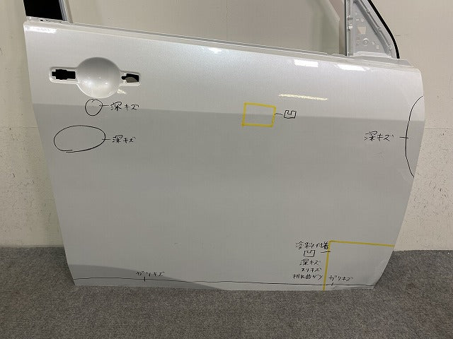 セレナ C28/NC28/FC28/FNC28 e-POWER/GC28/GFC28 純正 右 フロント ドア プリズムホワイト QBE 日産(144874)