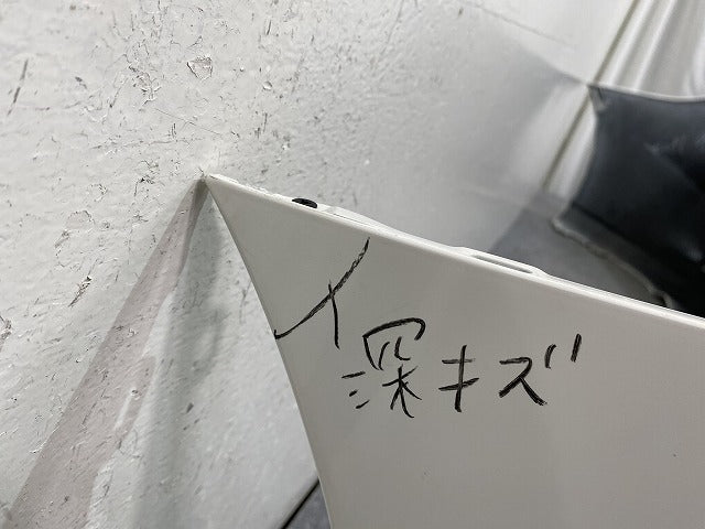プレマシー/ラフェスタ CW/CWEAW/CWEFW/CWFFW 純正 リア バンパー C51350221 ホワイト パール マツダ(144906)