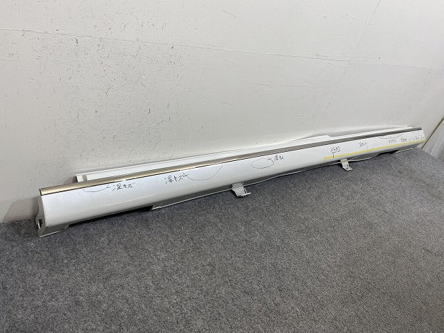 ステップワゴン スパーダ/RP6/RP7 e:HEV/RP8 純正 左 サイドステップ/サイドスカート 71850-3T0-J0 プラチナホワイトパール NH609P(144918)
