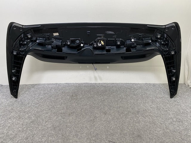 ハリアー 60系/ZSU60W/ZSU65W/ASU60W/ASU65W ハイブリッド/AVU65W 純正